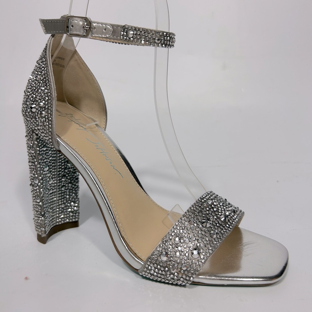 NEW Blue by Betsey Johnson Women’s Rina Satin Embellished Evening Sandals Size 6